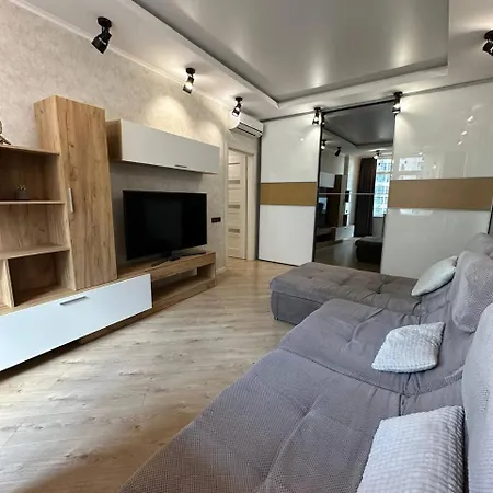 Apartment Em 32 жемчужина 13 этаж